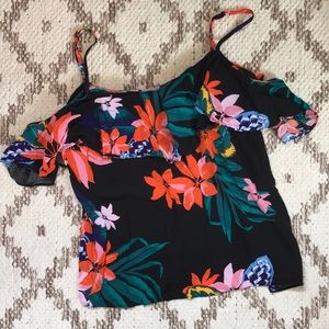 Floral ruffle cold shoulder tank